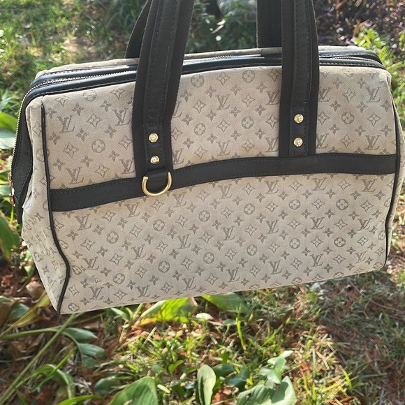 Authentic Louis Vuitton Mini Lin Josephine GM - Picture 13 of 17